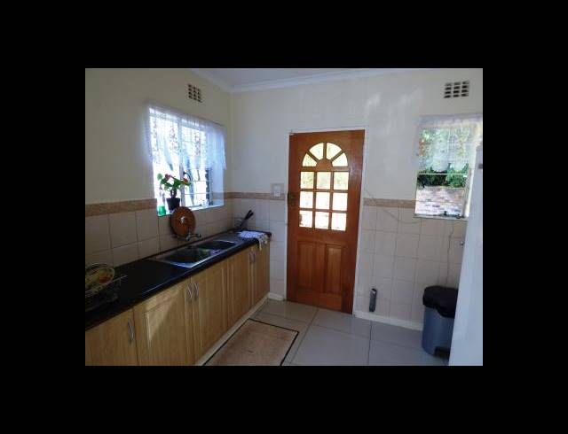 4 BEDROOM HOUSE FOR SALE IN SUNWARD PARK